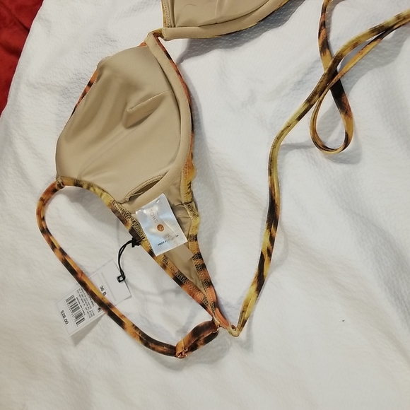 NWT PUSH UP LOW CUT UNDER WIRE PADDED BRA TOP SWIM SWIMSUIT BEACH ANIMAL… - Picture 3 of 4